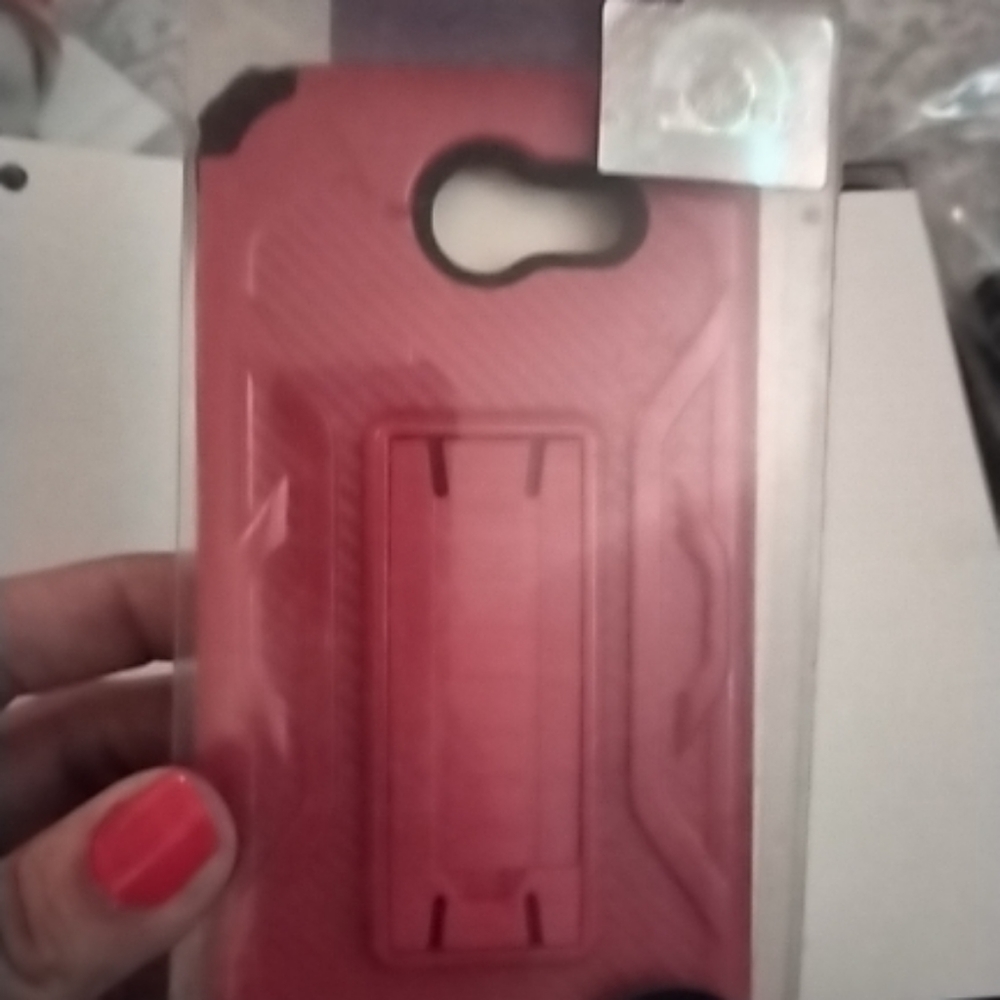 Cell phone cases - Picture 16 of 16